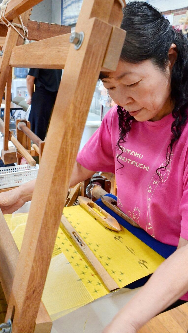 【久米島町観光・物産と芸能フェア】特大車エビや新作紬など展示・販売　人気そばの限定出店も　沖縄タイムスふるさと元気応援企画　12月6～8日に開催