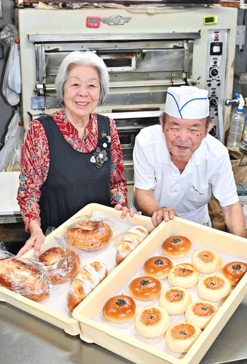 天然酵母の食パンが人気　沖縄・浦添市の老舗「ホルト」、2月9日に閉店へ　仕事一筋49年の夫妻、これからしたいことは？