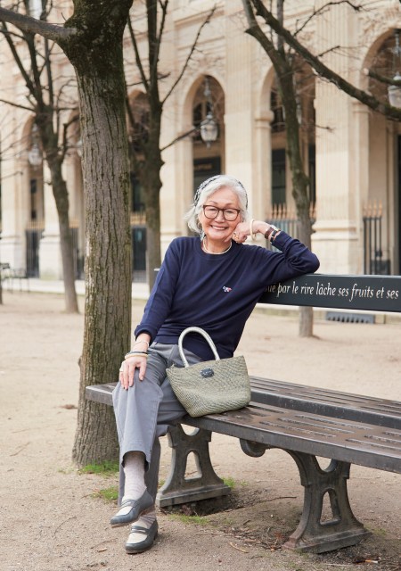 82歳パリ在住マダム「おしゃれに年齢は関係ない」　ファッションコーデ＆ライフスタイル書籍で紹介