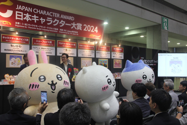 『日本キャラクター大賞』は『ちいかわ』　独特の世界観で業界を席巻