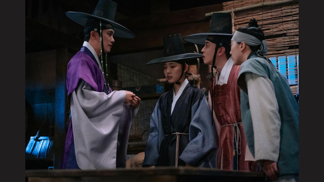 パク・ヒョンシク×チョン・ソニ韓国時代劇『青春ウォルダム』第15話：チェイの家族を殺害した手口が明らかに