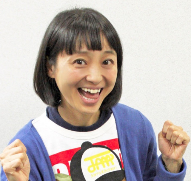 金田朋子、激走後は汗だく…娘と笑顔で記念撮影　マラソンのラスト3キロは「最初からツッコミました」