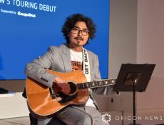 小澤征悦、ギター片手にオリジナル曲「渚のランデブー」熱唱「BMWをイメージして製作」