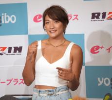 【RIZIN】RENA「女子格闘技を盛り上げるため試合を受けた」ケイト・ロータスに“格の違い”見せつける