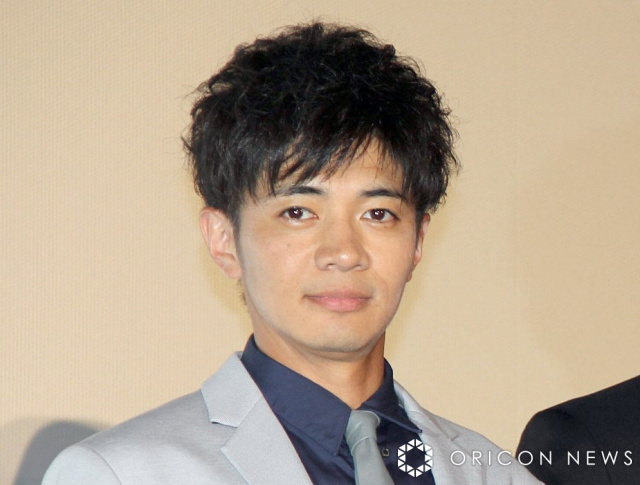 和田正人、息子と“ベッタリ”な親子2ショット「顔がとろけてる……」「デレデレパパだ」