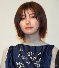 櫻坂46・藤吉夏鈴、購入した机を担いで帰宅　15分の道のりも「気づかれずにサササと」