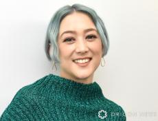 SHELLY、8歳長女＆6歳次女との“母娘3ショット”公開　Crystal Kayの舞台鑑賞「かぶりつくように見てました！」