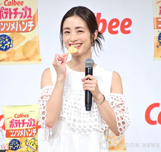 上戸彩、団地で過ごした幼少期　思い出の味は“ポテチ”「父が大好きで…」新CM出演に喜び