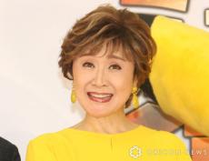 小林幸子、「我が家の庭で」中秋の名月を堪能　自宅での月見ショットを公開