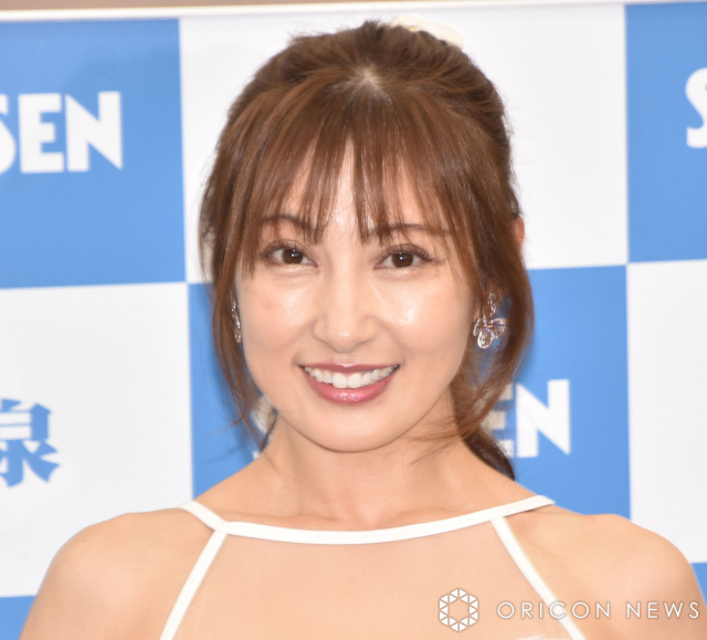 熊田曜子、大きくなった！娘たちの写真公開「しっかりお母さんしてますね」「かわいい」