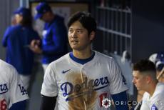 大谷翔平、圧巻の49号HR　ドジャースが興奮の瞬間収めた動画公開「打ちすぎて引いちゃう～」「凄すぎて言葉が出ない」