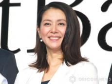 58歳・小泉今日子が満面の笑み　歓喜の声続々「ステキな歳の重ね方！」「若々しい！」