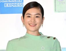 筧美和子、「イケメンサーフ系社長」との“手つなぎ”熱愛報道　事務所は否定せず「プライベートは本人にまかせております」