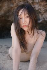 元SKE48須田亜香里、7年ぶり写真集は「触れたくなる一冊」ランジェリー＆ヌーディショットで32歳の魅力全開