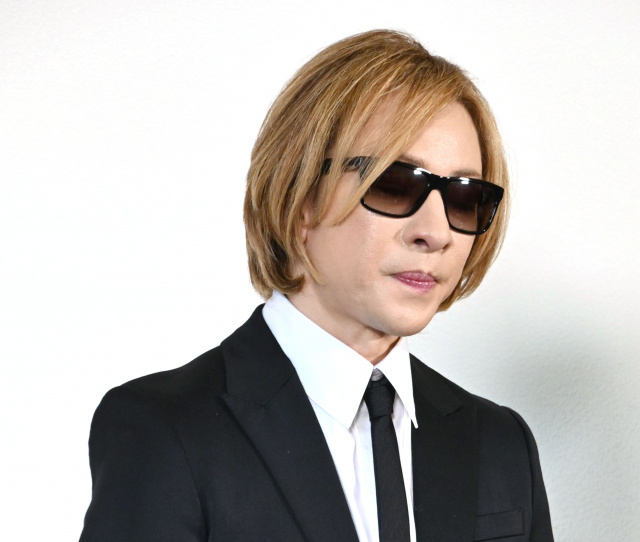 YOSHIKI、19歳で急逝YOSHIさんしのぶ「安らかに眠ってね」