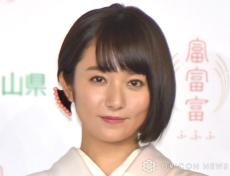 木村文乃、第1子の離乳食を公開　わが子の近影もチラリ「可愛いおてて」「キウイ狙ってる」