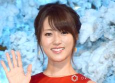 深田恭子「とても新鮮な撮影に」　2025年版カレンダー告知に反響続々「え、可愛すぎる」「スタイルもサイコーです」