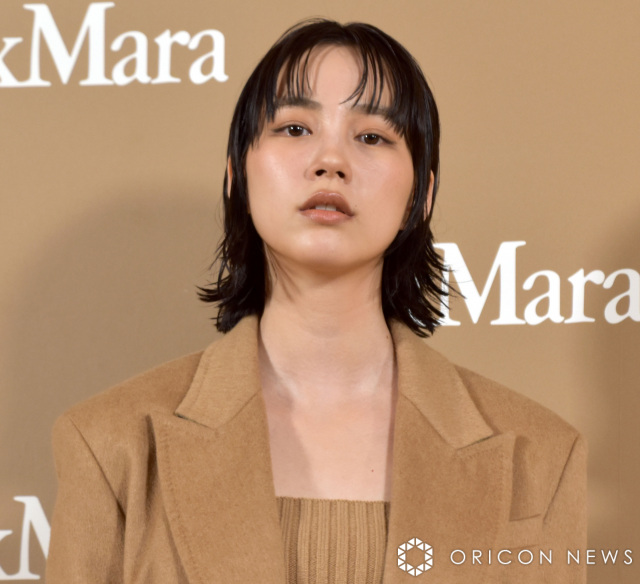 のん、サングラスで雰囲気一変「マルサの女みたい」「ビリー・アイリッシュかと思うた」反響