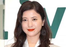 吉高由里子の豪華すぎる“光るゴルフ会”に「微笑ましい」「凄いメンバー」　“道綱”上地も反応