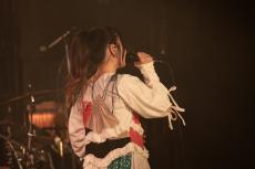 シンガーソングライター・みさき、渋谷でワンマンライブ　素顔は非公開　山本彩も訪れる