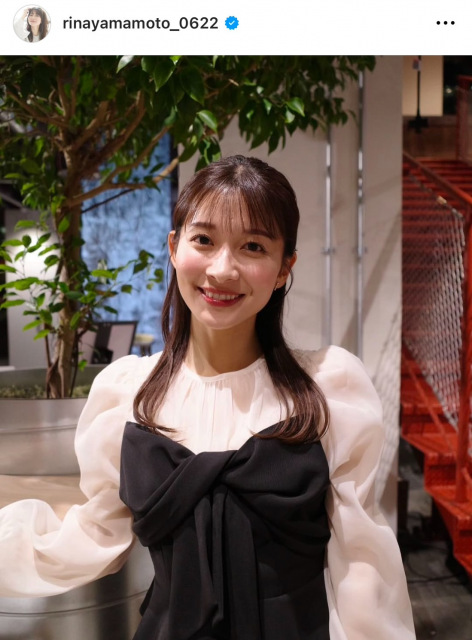 「そこまで見せちゃうんだ」山本里菜アナ、水着から美ボディ輝く“サウナ”ショット「色っぽい」