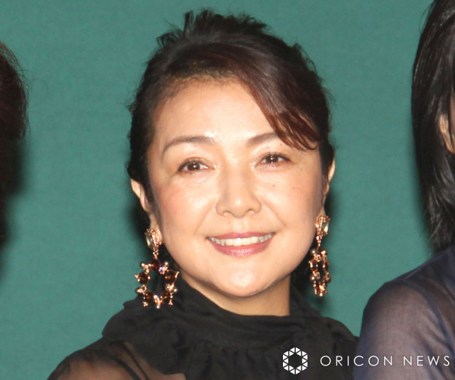 原日出子、孫娘が13歳に“お祝いショット”添え報告　名前入りのケーキは特注「優しいバーバの原さん」「愛情いっぱい詰まってますね」