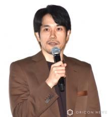 『聖☆おにいさん』で“夜神月”藤原竜也がガチの「デスノート」を持つ　“L”松山ケンイチも苦笑い　持ち運びはジュラルミンケース