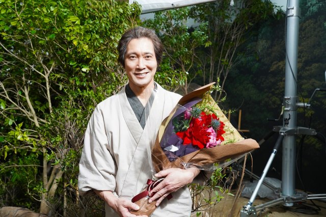 佐々木蔵之介、幕末医師姿で懸命呼びかけ＆支援者に直筆サインも　“元祖ヒポクラテスたち”への想い