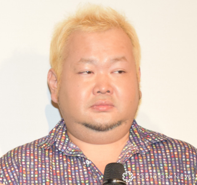 有吉弘行「おしゃべりクソ野郎」秘話　ハチミツ二郎が“両手で握手”「グサッと刺してくれた」