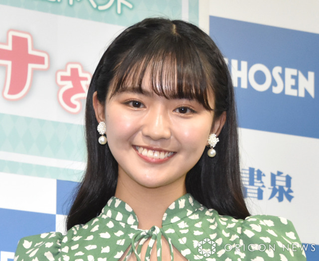 豊田ルナ、黒の紐ビキニで美ボディ輝く「凄い！」「かなりせくしーですね」