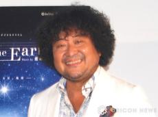 葉加瀬太郎、長女・向日葵と親子ショットに「パパノオカオ」「美人過ぎます」　妻は俳優・高田万由子