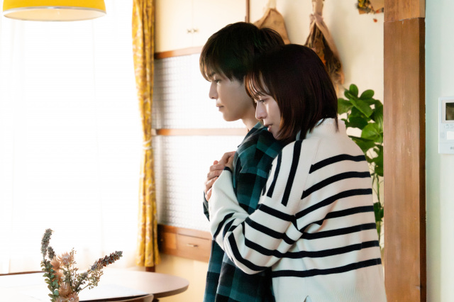 『フォレスト』比嘉愛未＆岩田剛典が“同棲”→嘘バレるドラマ、第2話「脅迫状」沙汰に【あらすじ】