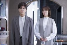 比嘉愛未＆岩田剛典『フォレスト』実家の豪邸で「誕生日会」　母の隠し事を聞いてしまう【今夜第3話あらすじ】