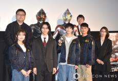 ウルトラマン、史上初めて泣く　劇場版『ウルトラマンアーク』で七色の涙