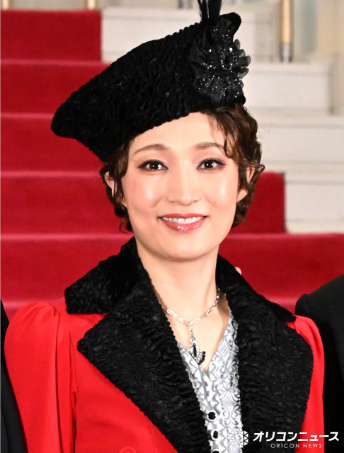 望海風斗、英語の勉強に失敗？　ミュージカルけいこ中に生きた英語を聞くも「聞き流す術ができちゃいました」