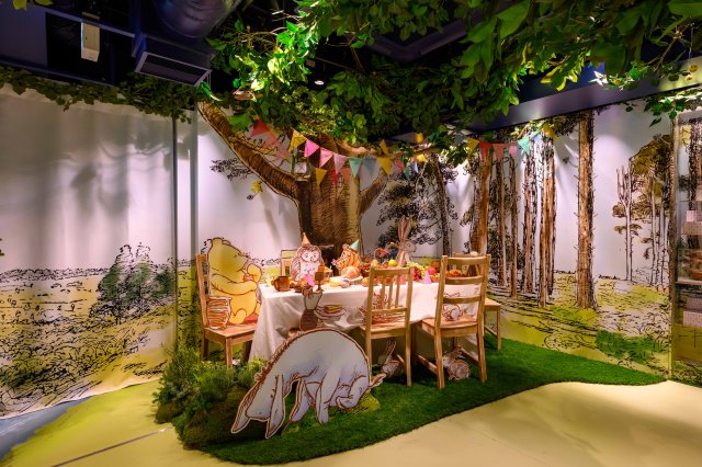 ディズニーフラッグシップ東京に“100エーカーの森”登場 『くまのプー