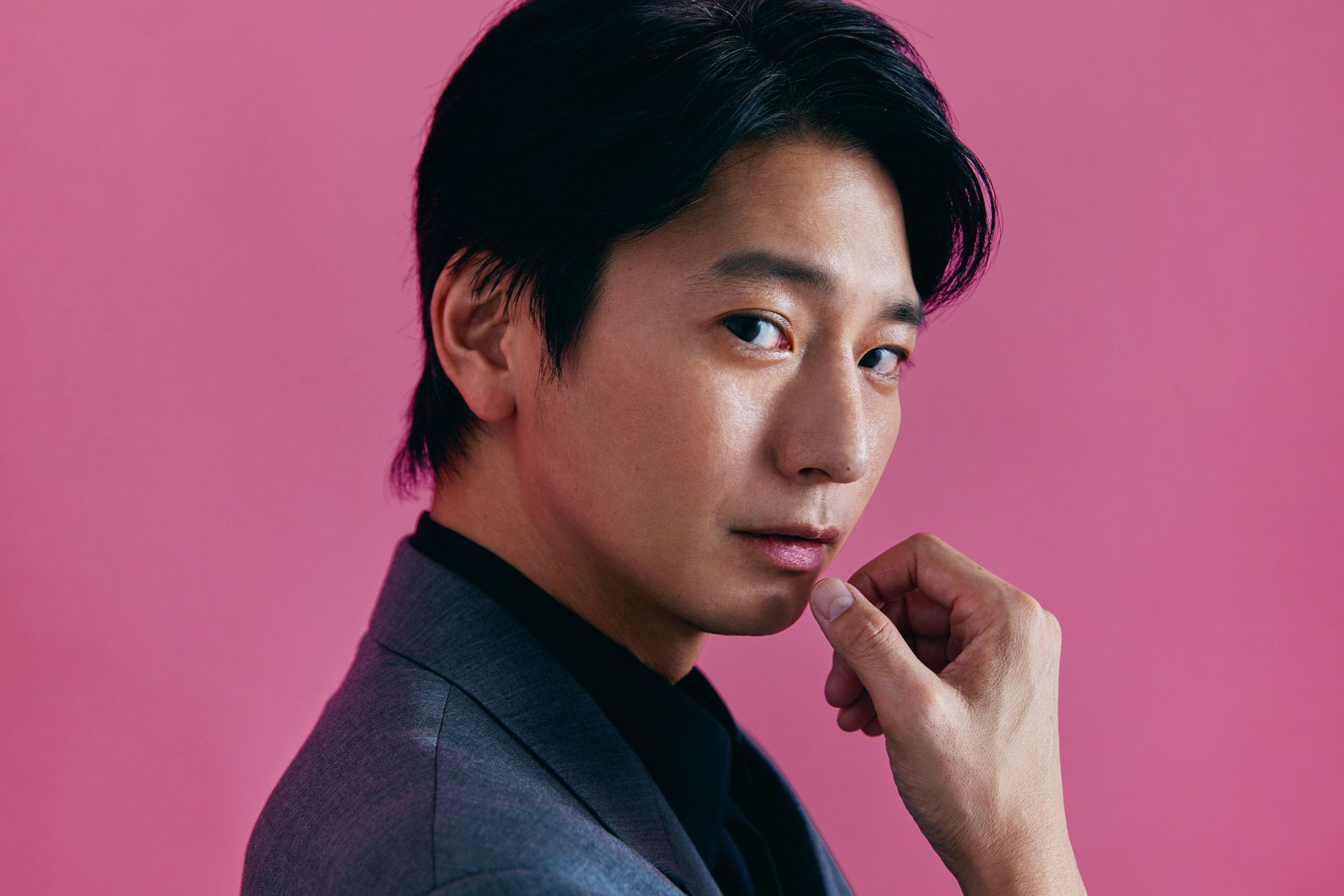 芸能活動20周年、向井理が挑む“高いハードル”。繊細で緻密な ...