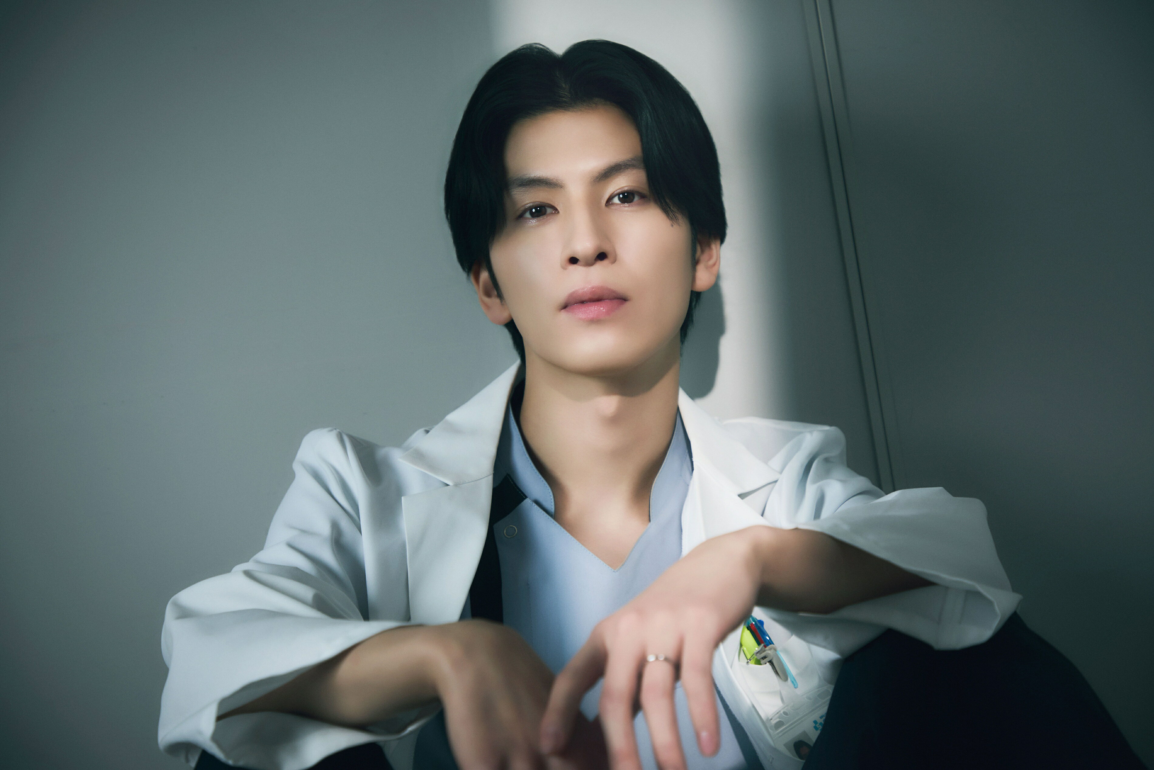 長谷川慎「顔のない患者-救うか、裁くか-」 迷いも戸惑いも抱きしめて