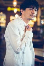 津田健次郎フォトブック　豪華版 津田健次郎PHOTOBOOK since 1995、好評発売中！3月28日発売 豪華版限定