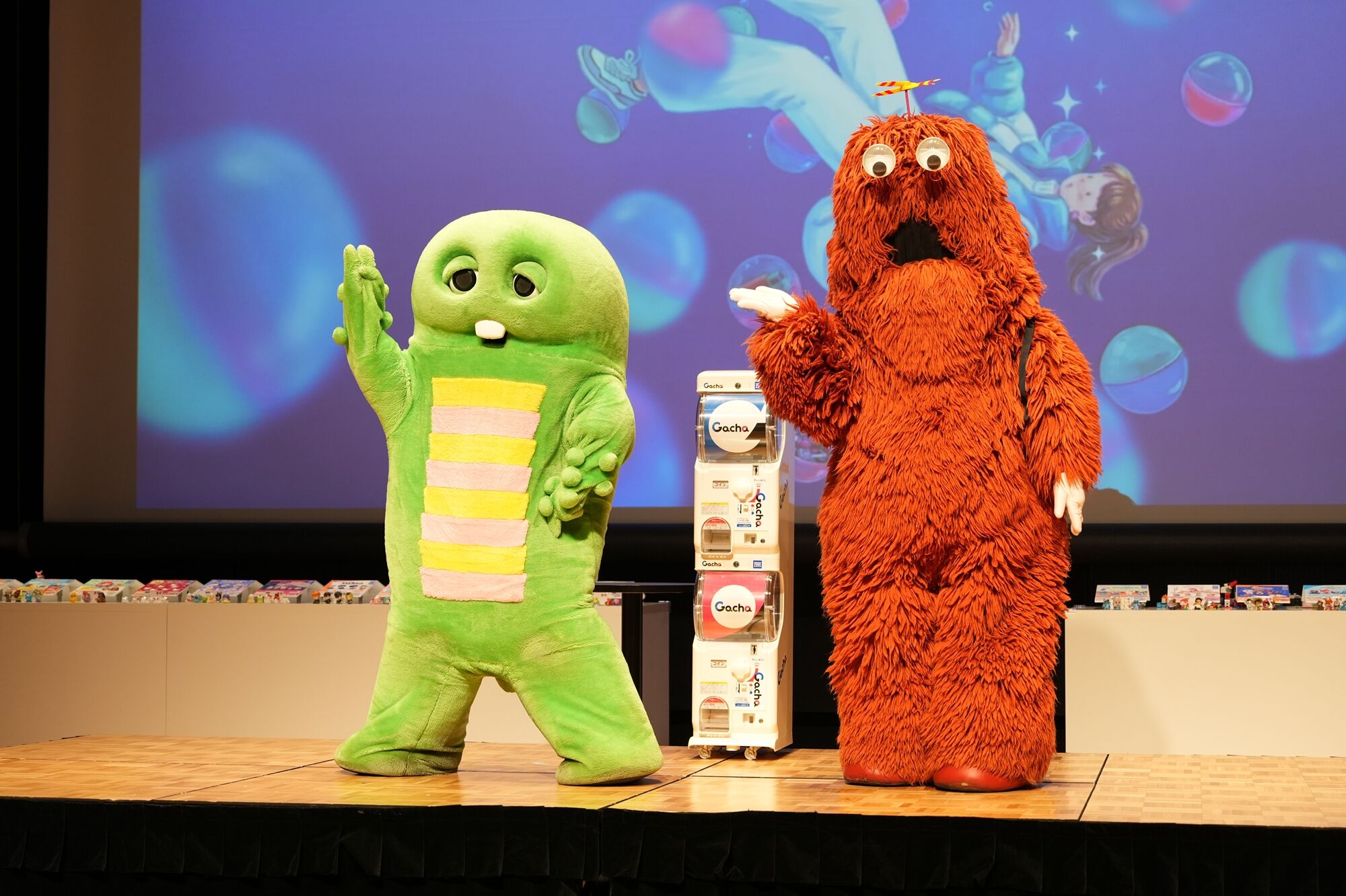 レポート】ガチャピンとムックが61年目を祝してテープカット！「ガチャ