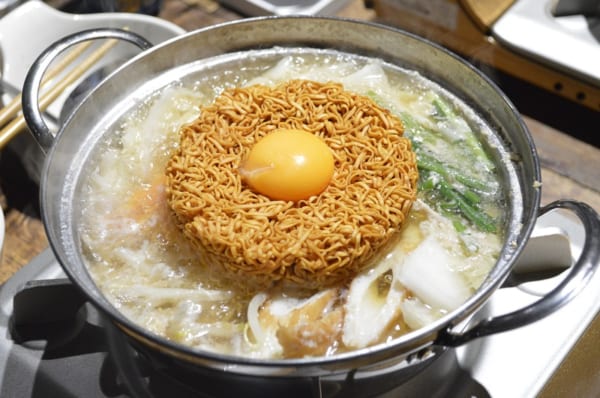 金麦」と「チキンラーメン」がコラボ！「チ金麦鍋」専用チキンラーメン