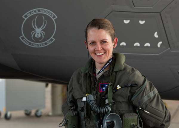 2代目は女性パイロット！ アメリカ空軍F-35Aデモンストレーション 