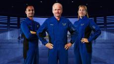 宇宙旅行会社ヴァージン・ギャラクティック　アンダーアーマー製パイロット用宇宙服を公開