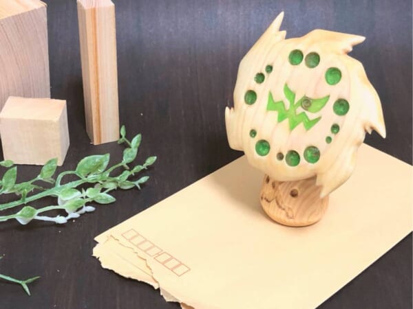 ミカルゲ」の木製ペーパーナイフ 切れ味の「こうかはいまひとつのよう