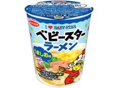 ベビースターラーメン「うましお味」がエースコックのカップめんに！追いベビースターで味変も