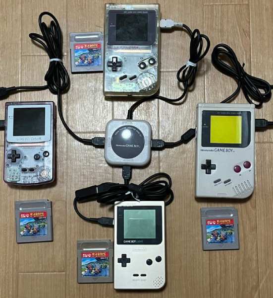 かつてのゲームキッズの憧れ……ゲームボーイ4人通信対戦の夢を実現 
