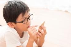 日本人に多い「近視」　子どもは特に要注意、放置すると及ぶ“危険性”　眼科医が解説