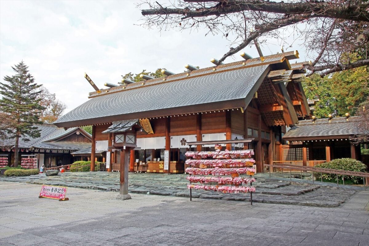 「2024年上半期神社トレンドアクセスランキング」東日本版　3位「氷川神社（武蔵一宮）」、2位「櫻木神社」…1位は？