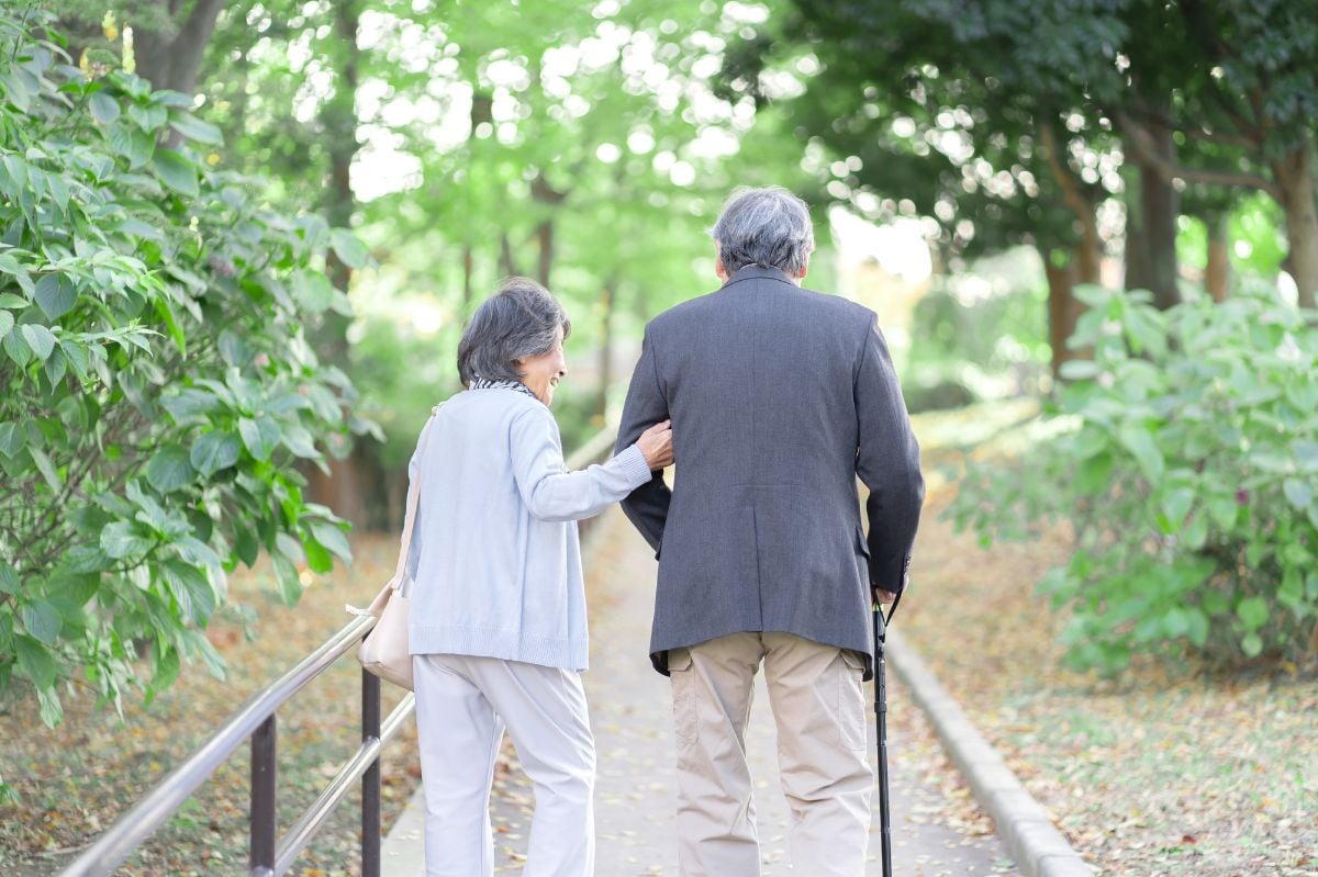 「定年退職制度」は年齢差別？　“高齢化”世界一の日本が抱える「健康な高齢化の10年」への課題