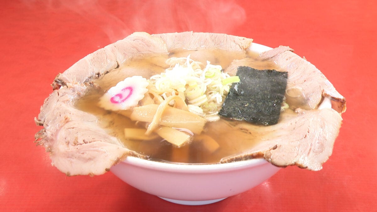 88歳店主の“手打ちラーメン”800円　妻は55歳差　茨城・古河市のラーメン店が「オモウマい店」登場